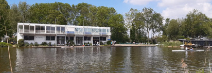 Actieve jeugd is bij roeivereniging Nautilus één keer per week baas van het clubhuis